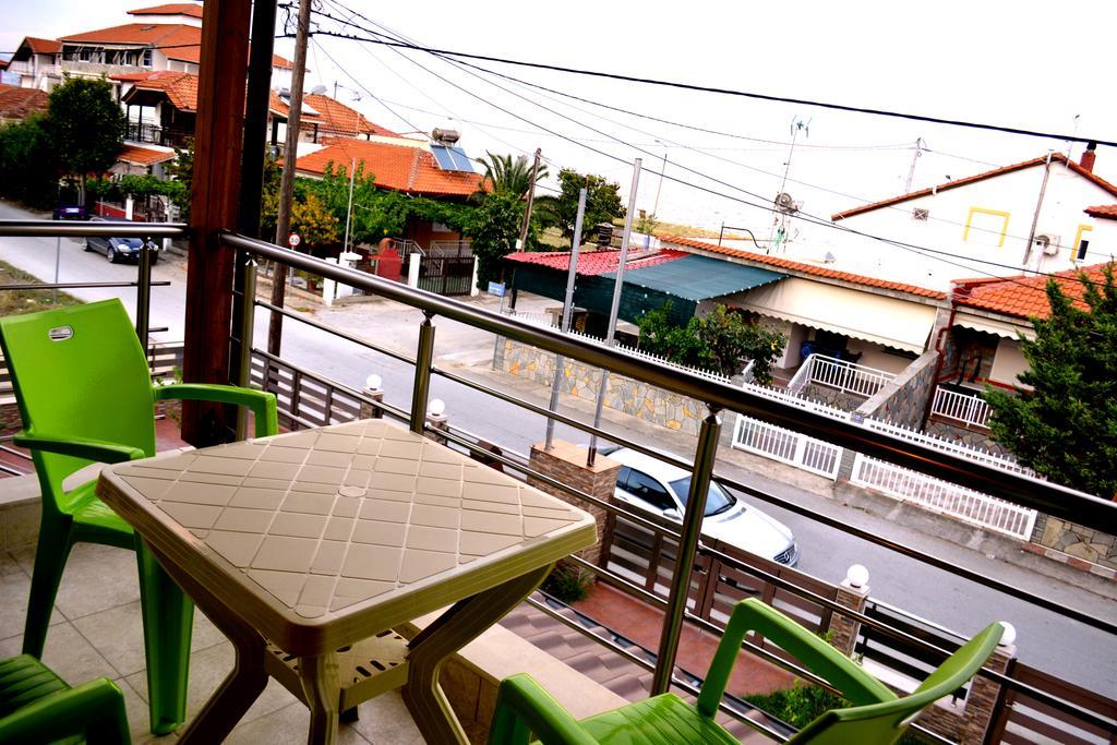 Αmalia Lux Villas Nea Vrasna Exterior photo
