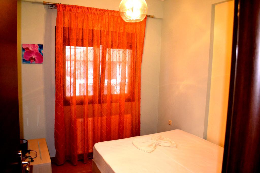 Αmalia Lux Villas Nea Vrasna Room photo
