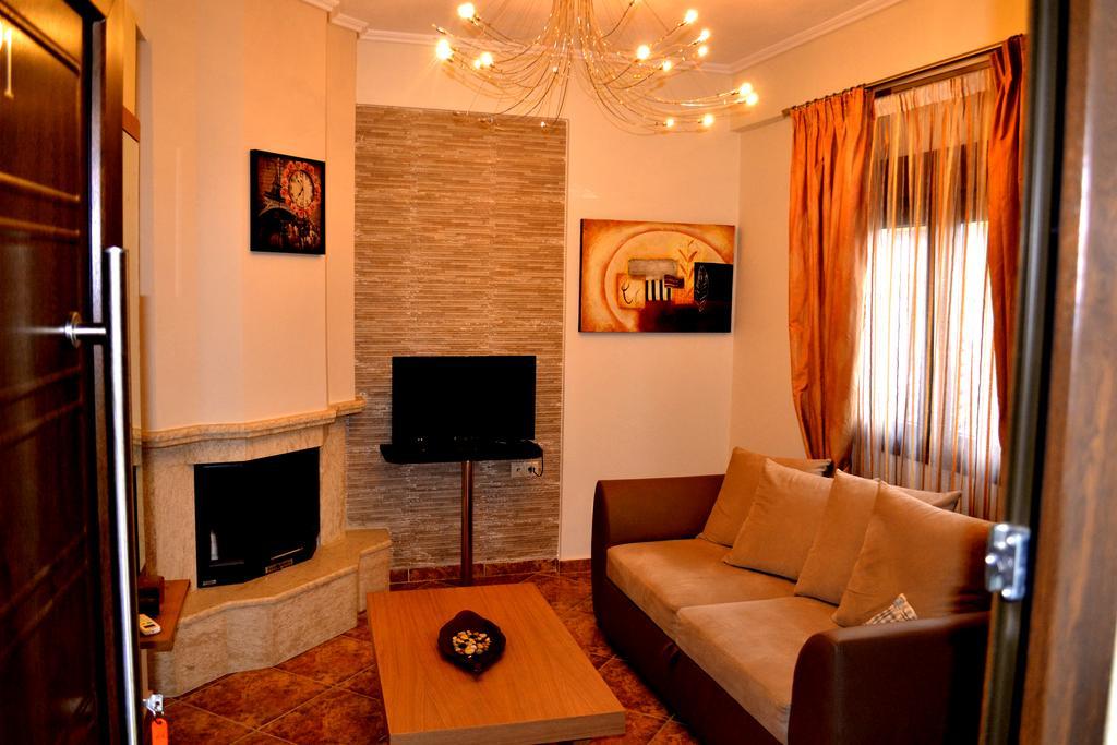 Αmalia Lux Villas Nea Vrasna Room photo
